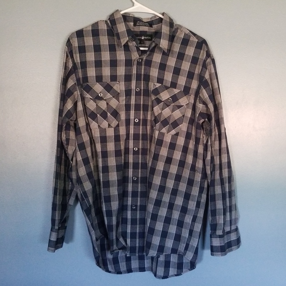 Button down plaid men's shirt large